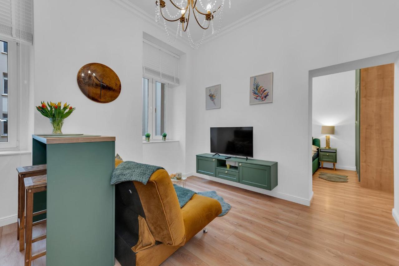 Polonia Apartment Centrum Z Miejscem Parkingowym ウッチ エクステリア 写真