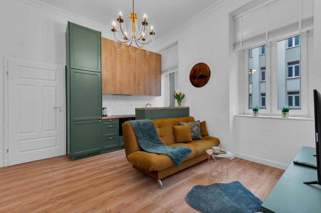 Polonia Apartment Centrum Z Miejscem Parkingowym ウッチ エクステリア 写真