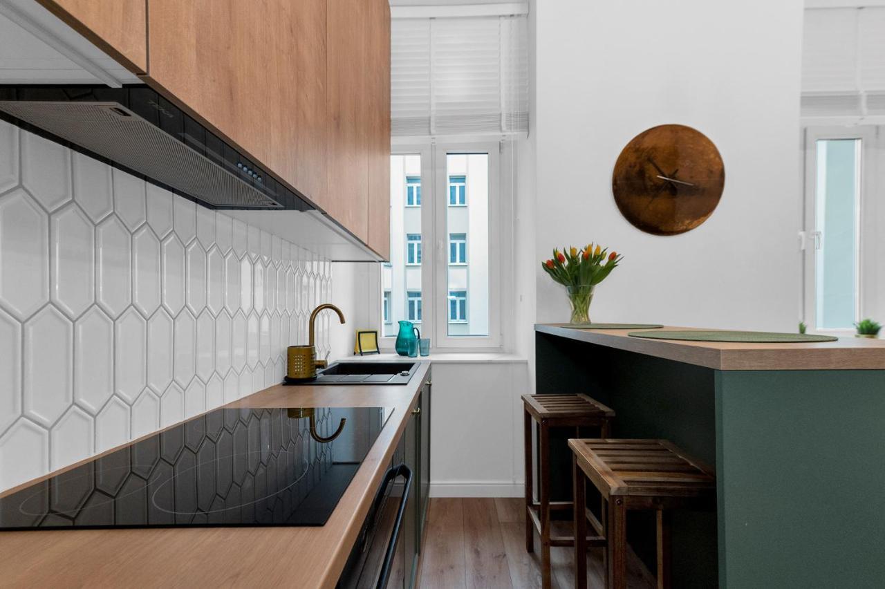 Polonia Apartment Centrum Z Miejscem Parkingowym ウッチ エクステリア 写真